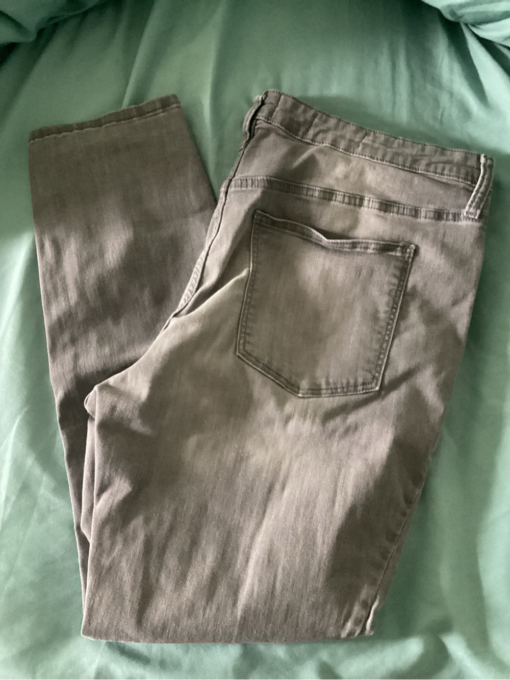 Universal Thread Gray High-Rise Skinny Jeans
